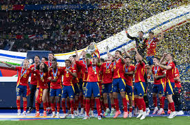 半季展現了 半季展現了